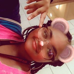 Meet your Posher, Anika